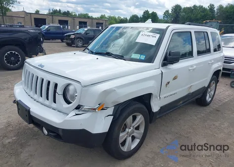 2015 Jeep Patriot Latitude из США, поврежденный, VIN 1C4NJRFB1FD365188